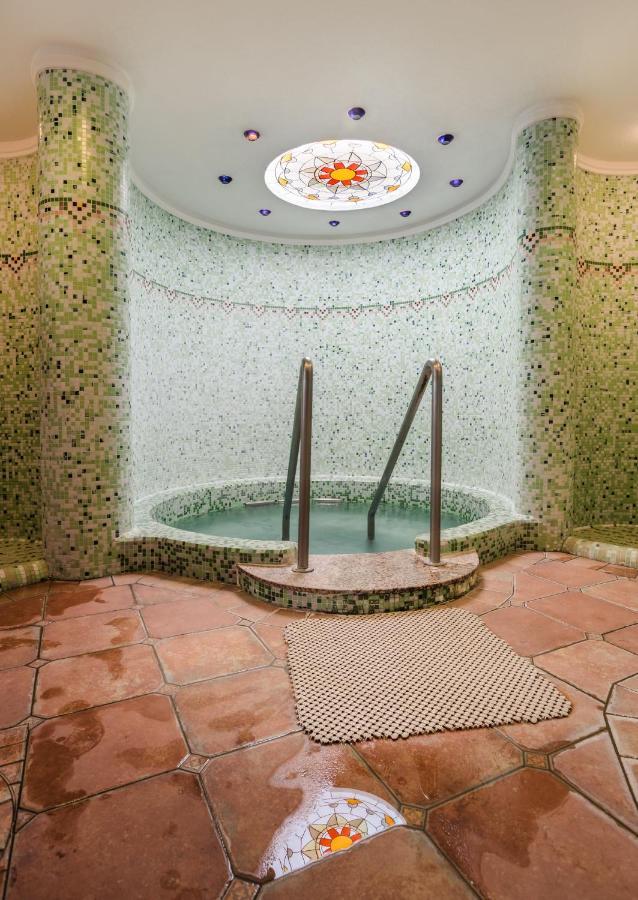 Spa Residence Carbona Great Time Apartman Heviz Exterior photo