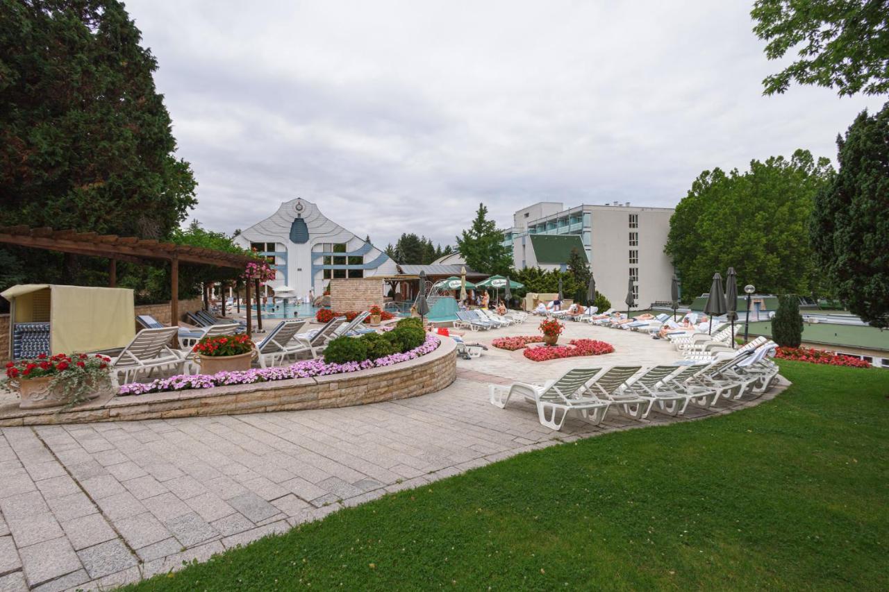 Spa Residence Carbona Great Time Apartman Heviz Exterior photo