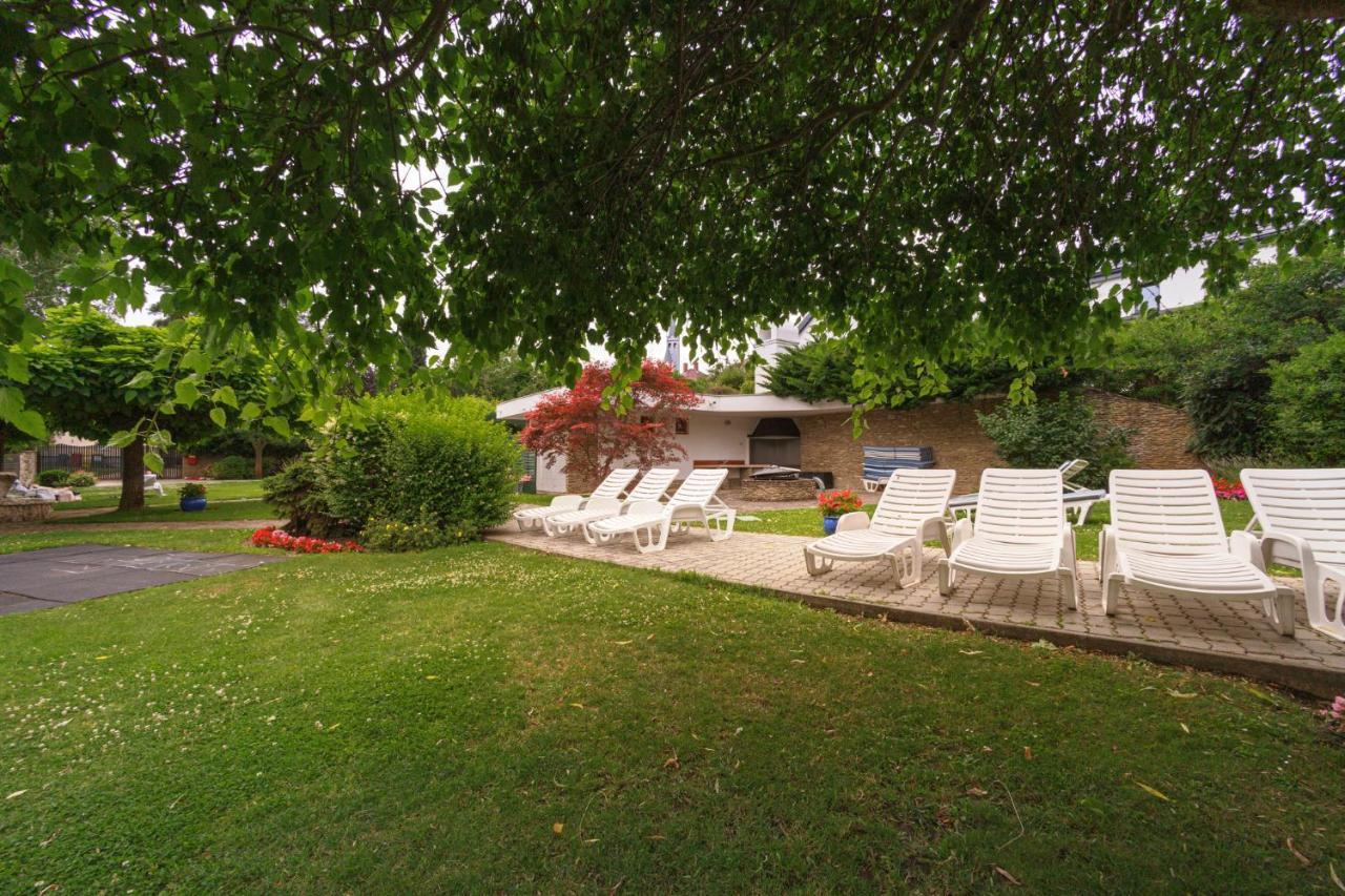 Spa Residence Carbona Great Time Apartman Heviz Exterior photo