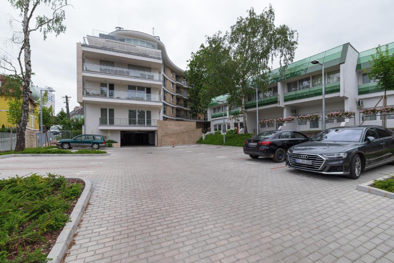 Spa Residence Carbona Great Time Apartman Heviz Exterior photo